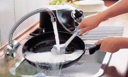 Как прокалить чугунную посуду